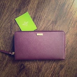 Kate Spade Travel Wallet